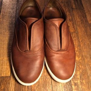 Frye maya 8.5 lightly worn great used condition